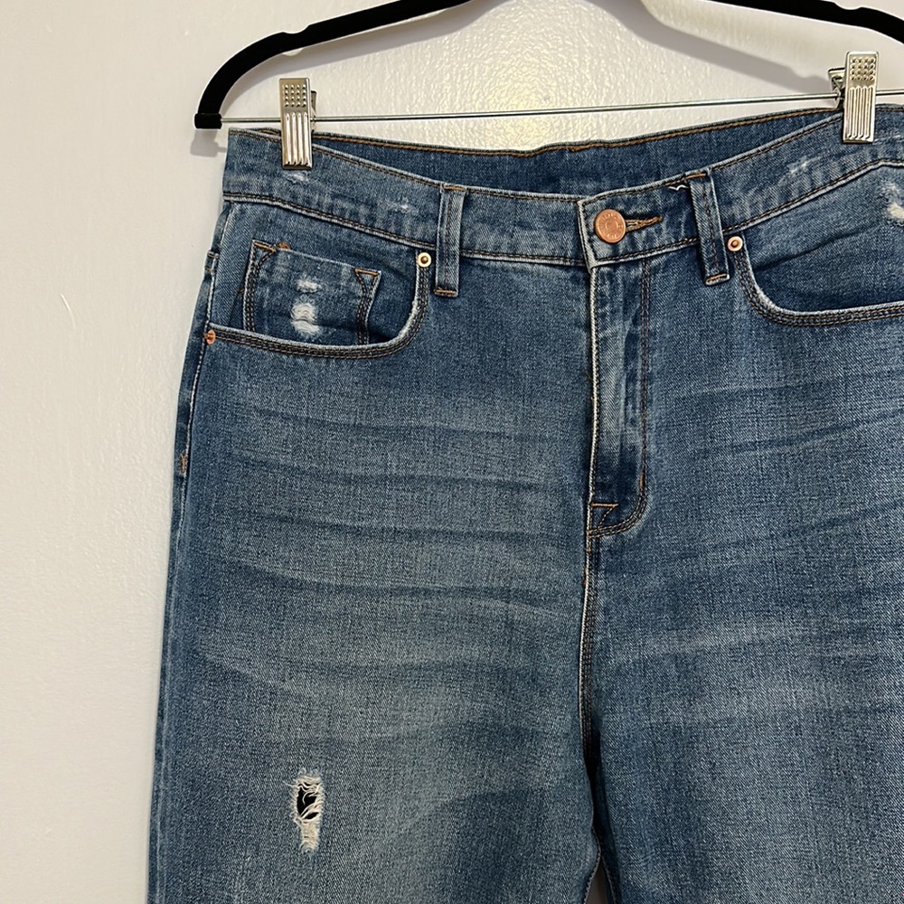 BDG Denim High-Rise Mom Jeans from Urban Outfitters - Picture 2 of 5